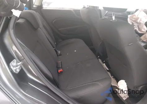 2018 Ford Fiesta Se z USA, uszkodzony, nr VIN 3FADP4BJ5JM124084